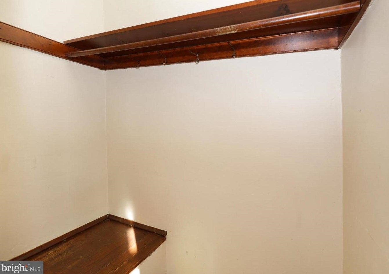 2304 40th St, Washington DC 20019-3304 exterior