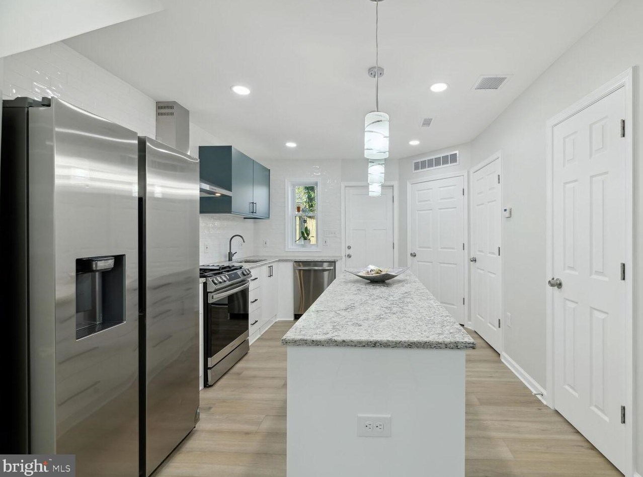 1187 46th Pl, Washington DC  20019-4939 exterior