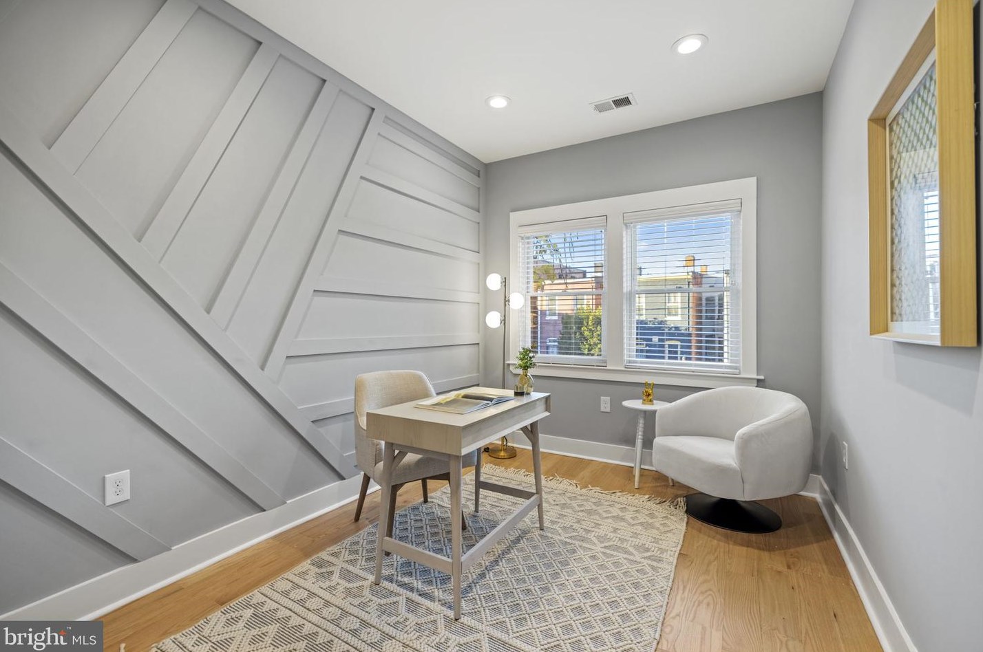 219 Morgan St, Washington DC  20001-1217 exterior