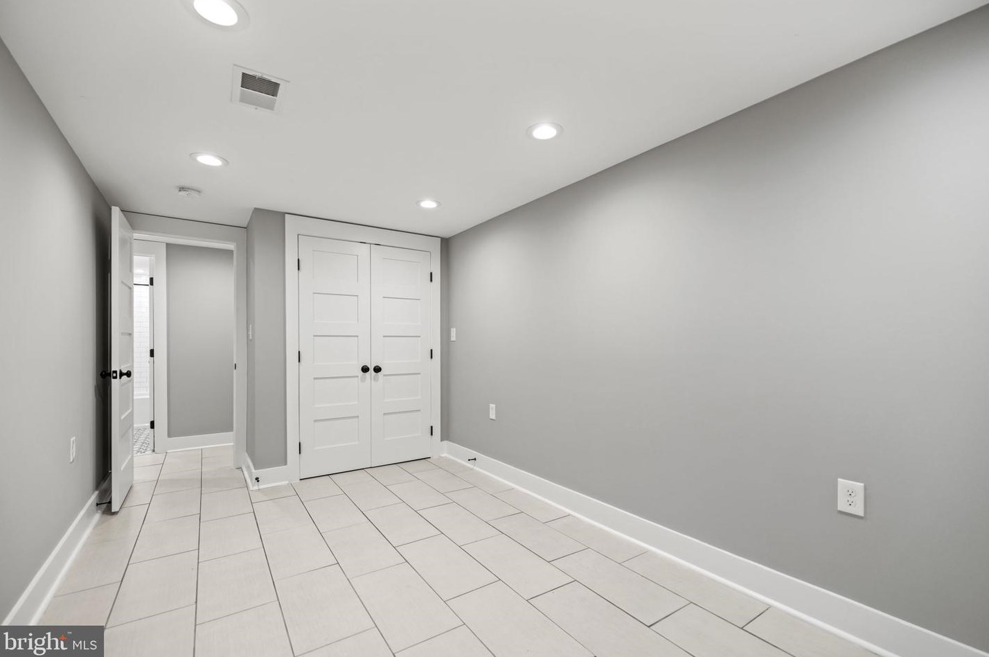 219 Morgan St, Washington DC  20001-1217 exterior