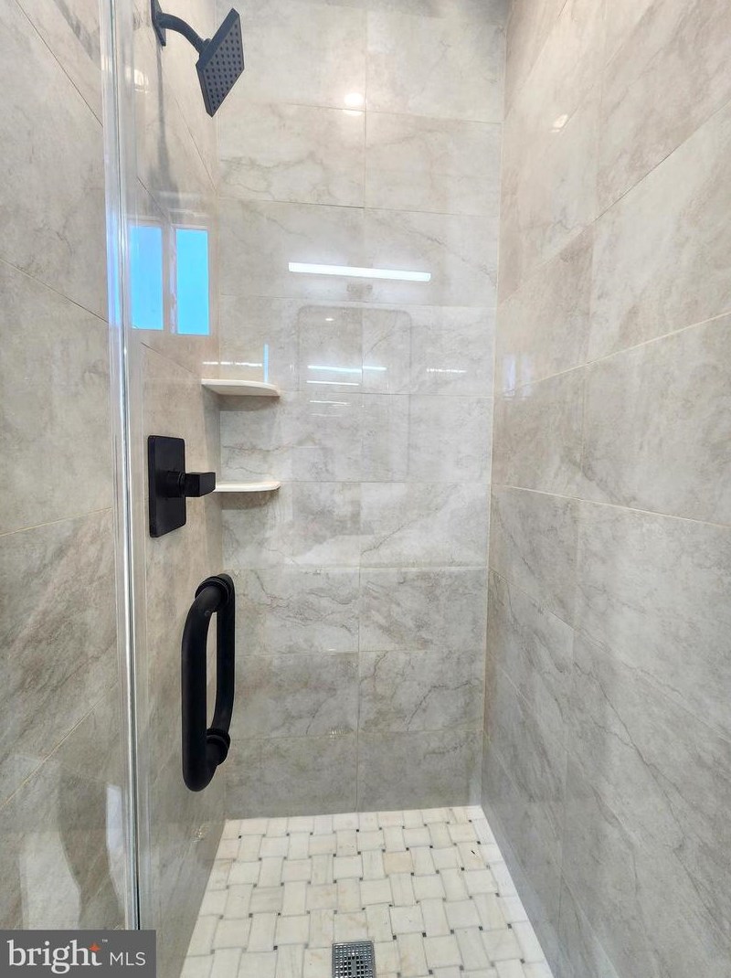 1437 Lawrence St, Washington DC 20017-2911 exterior