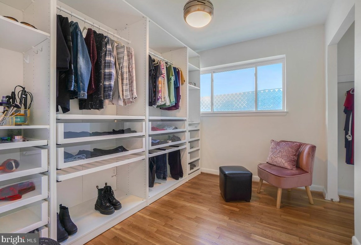 5125 Chillum Pl, Washington DC  20011-6415 exterior