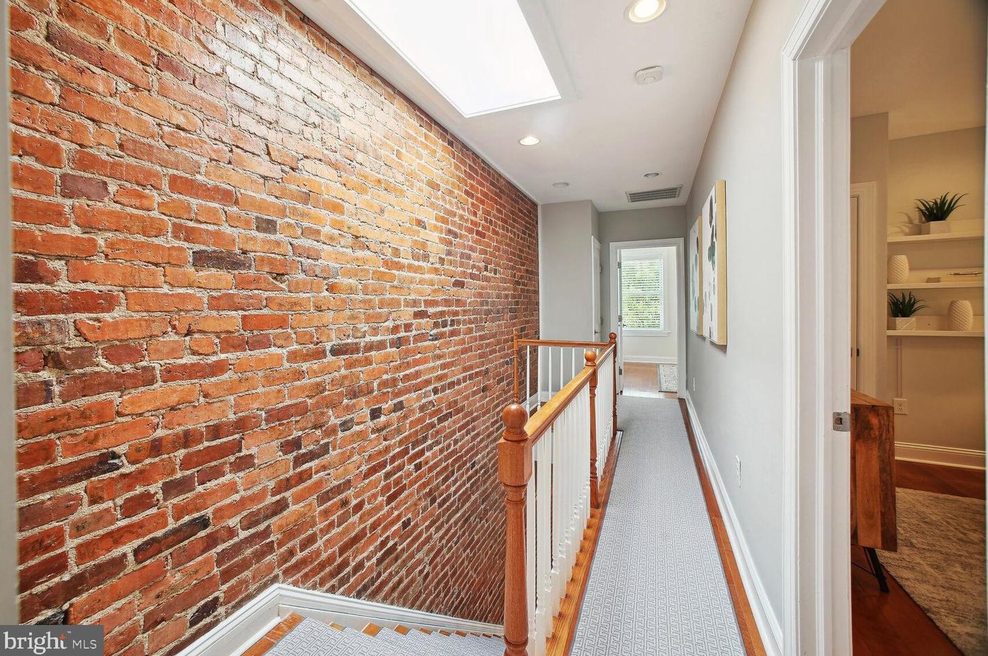 421 11 St, Washington DC 20002-6121 exterior