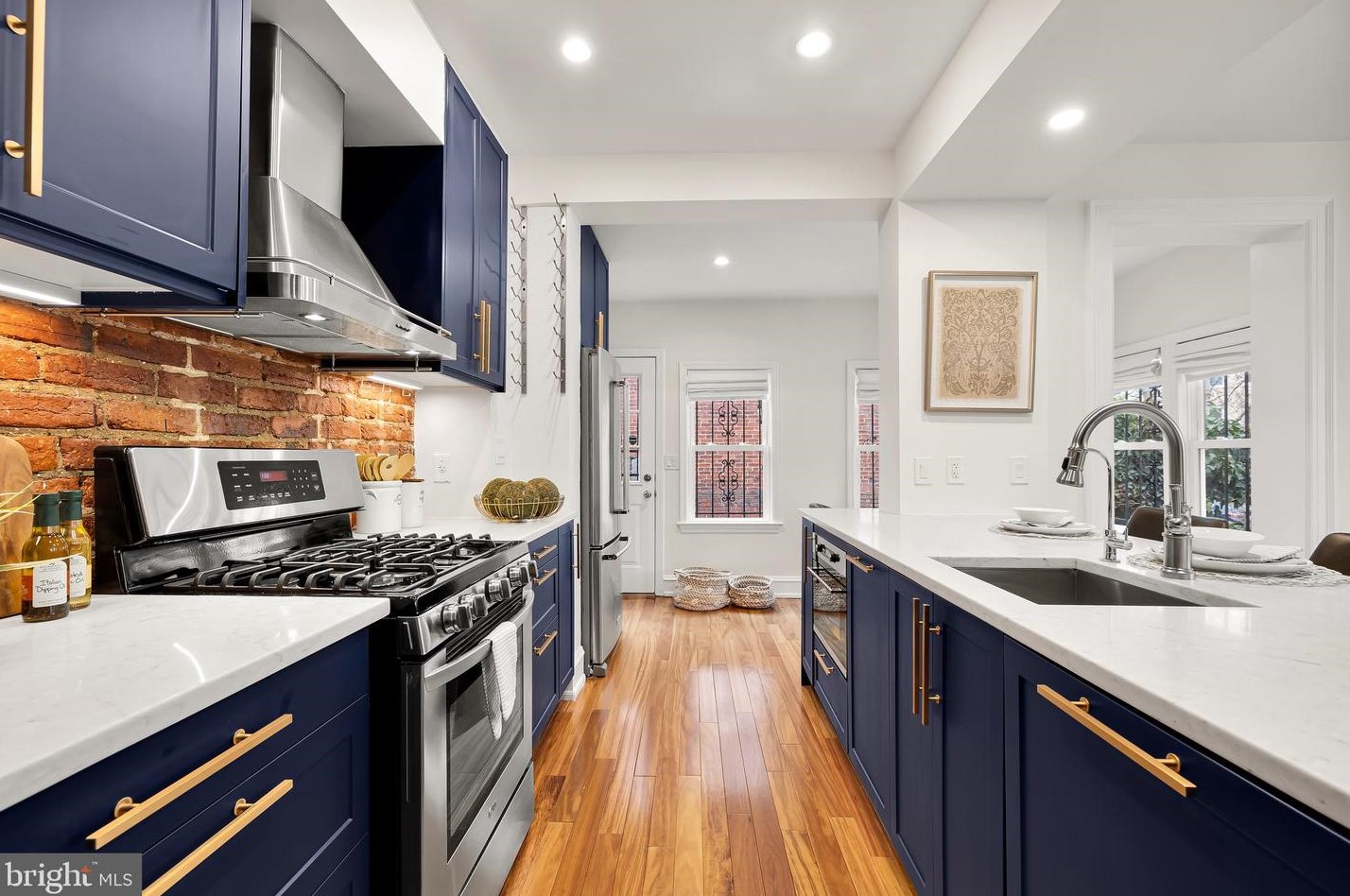 401 6 St, Washington DC 20024-2605 exterior