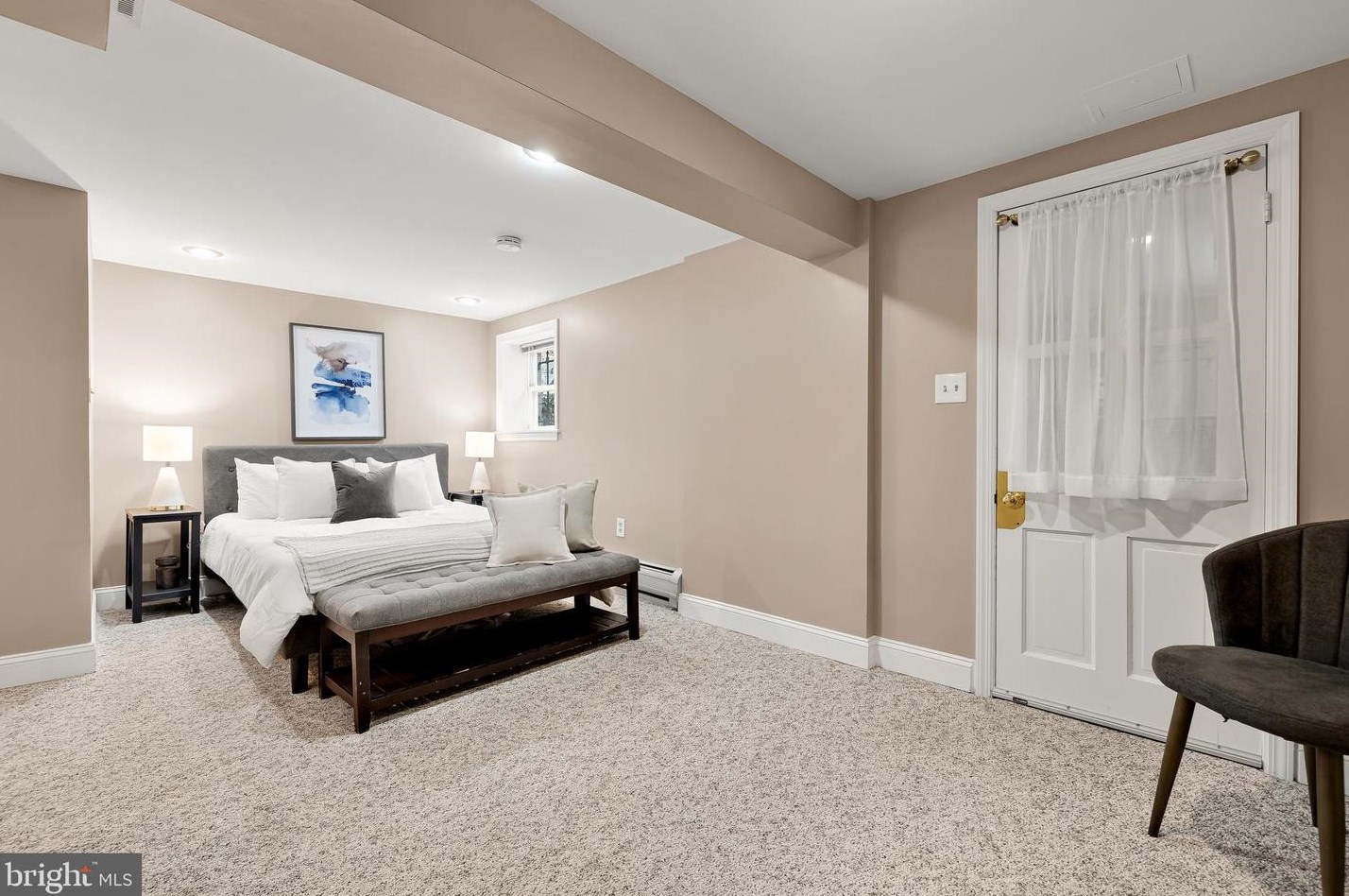 401 6 St, Washington DC 20024-2605 exterior