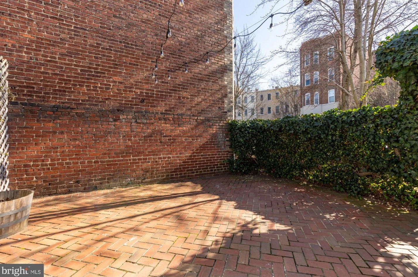 401 6 St, Washington DC 20024-2605 exterior