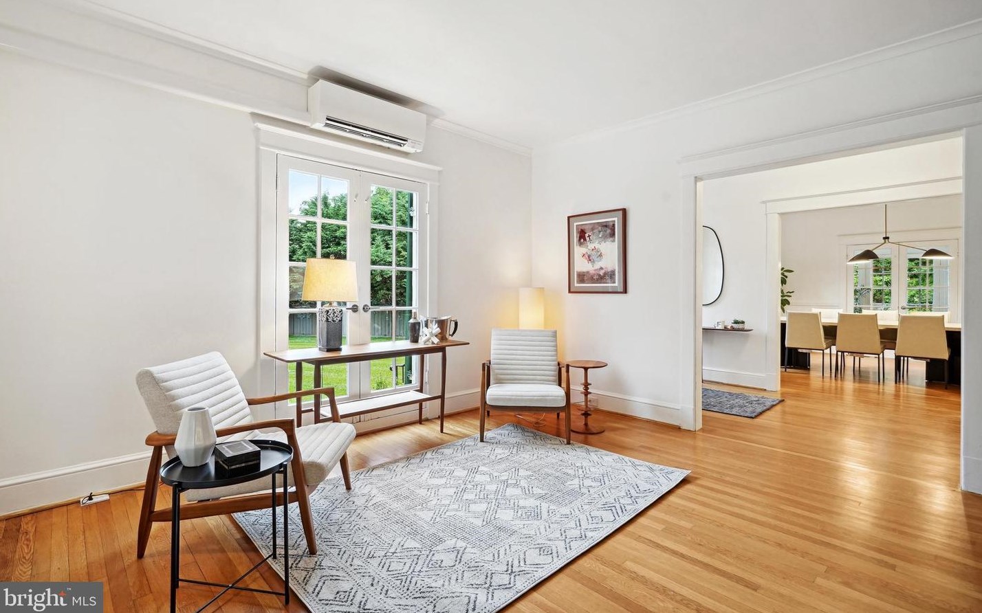 3203 Cleveland Ave, Washington DC 20008-3401 exterior