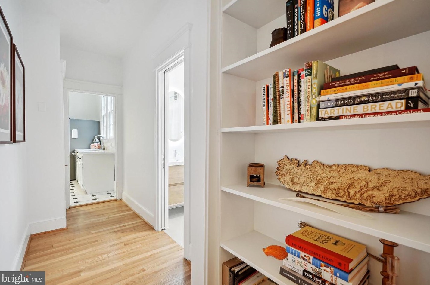 3203 Cleveland Ave, Washington DC 20008-3401 exterior