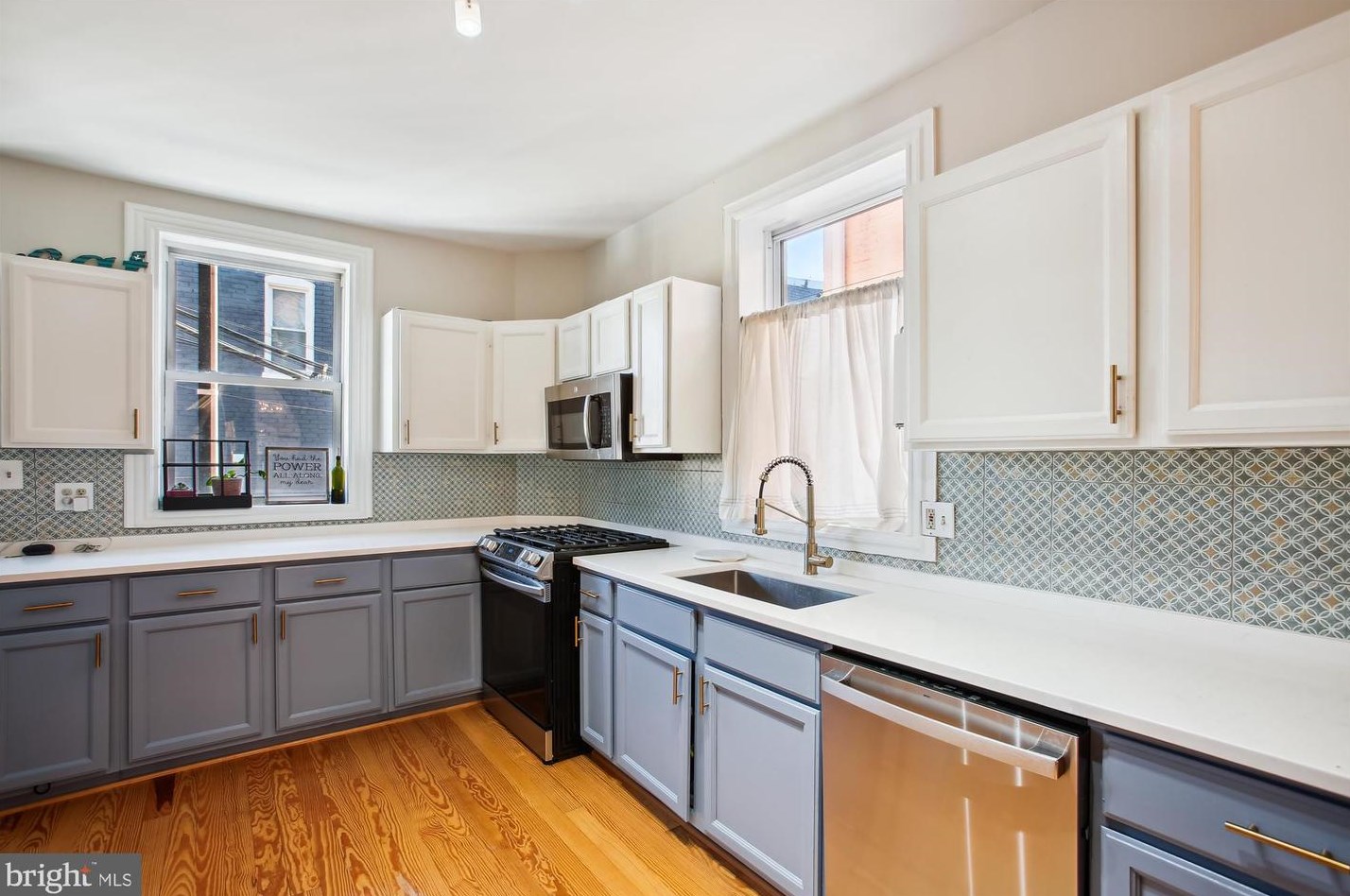 3005 11th St, Washington DC  20001-3905 exterior