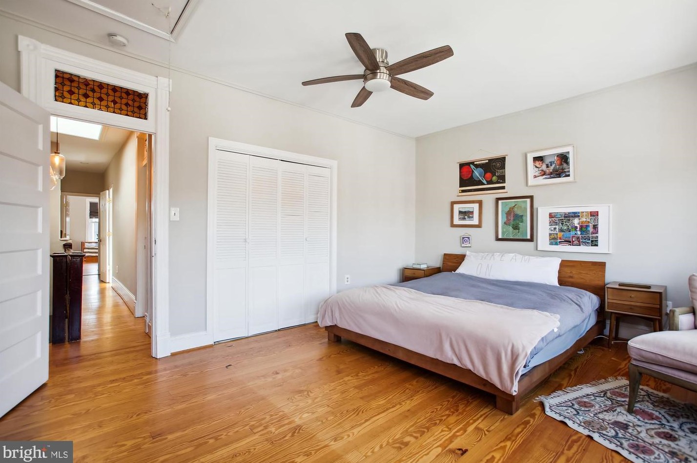 3005 11th St, Washington DC  20001-3905 exterior