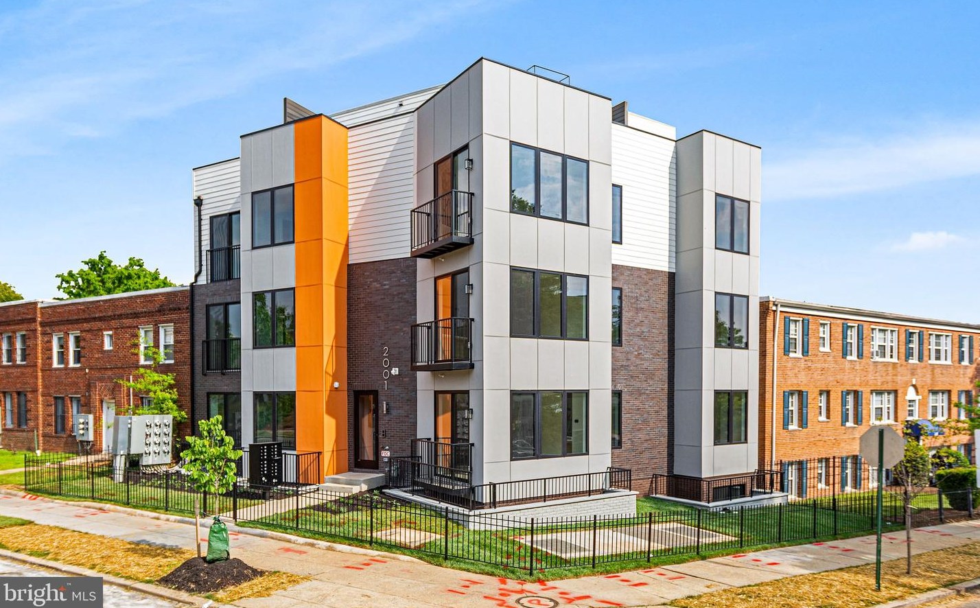 2001 I St, Washington DC 20002-4105 exterior