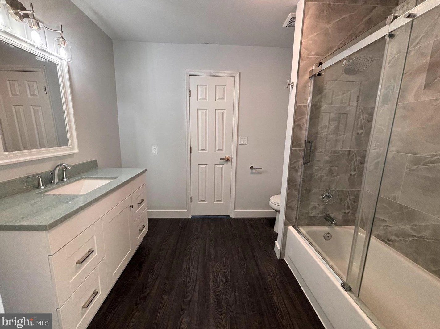 1860 Bryant St, Washington DC  20018-3671 exterior