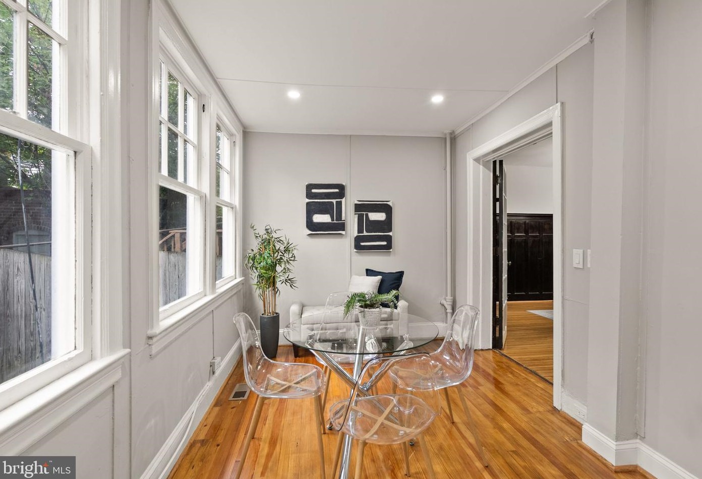 1819 Irving St, Washington DC  20018-2427 exterior