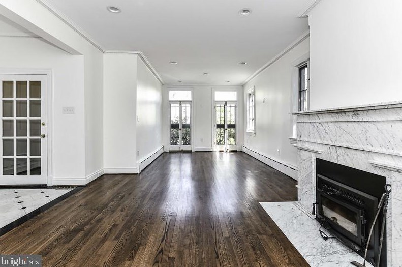 3222 Klingle Rd, Washington DC  20008-3403 exterior