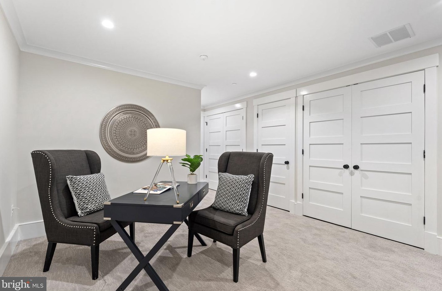 1332 Independence Ave, Washington DC  20003-2365 exterior