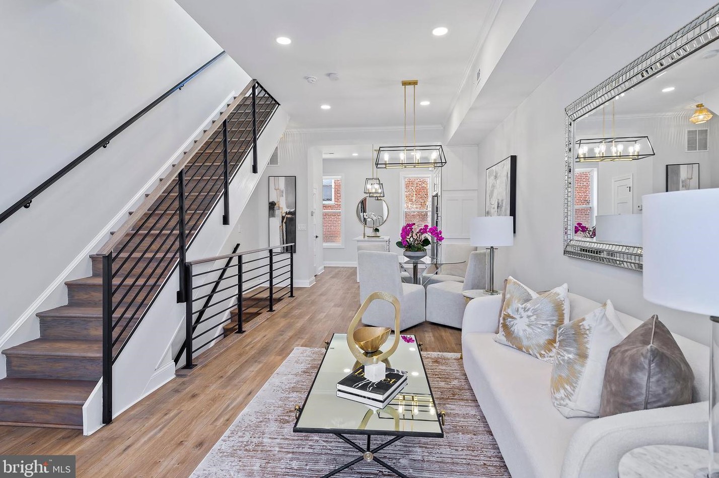 1551 4th St, Washington DC  20001-1905 exterior