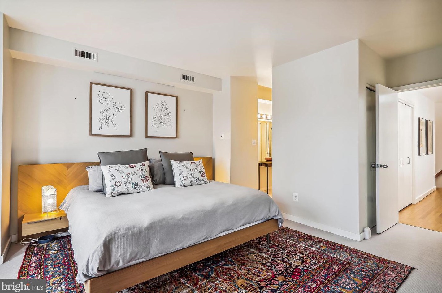 125 12th St, Washington DC  20003-1420 exterior