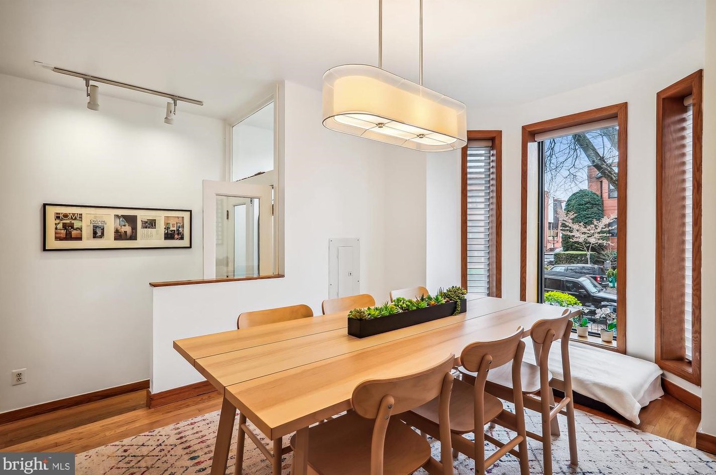 125 12th St, Washington DC  20003-1420 exterior