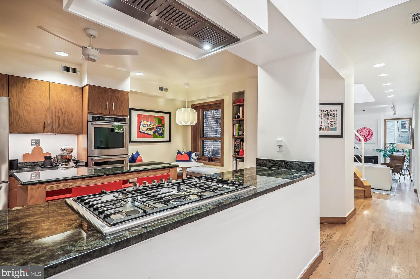 125 12th St, Washington DC  20003-1420 exterior