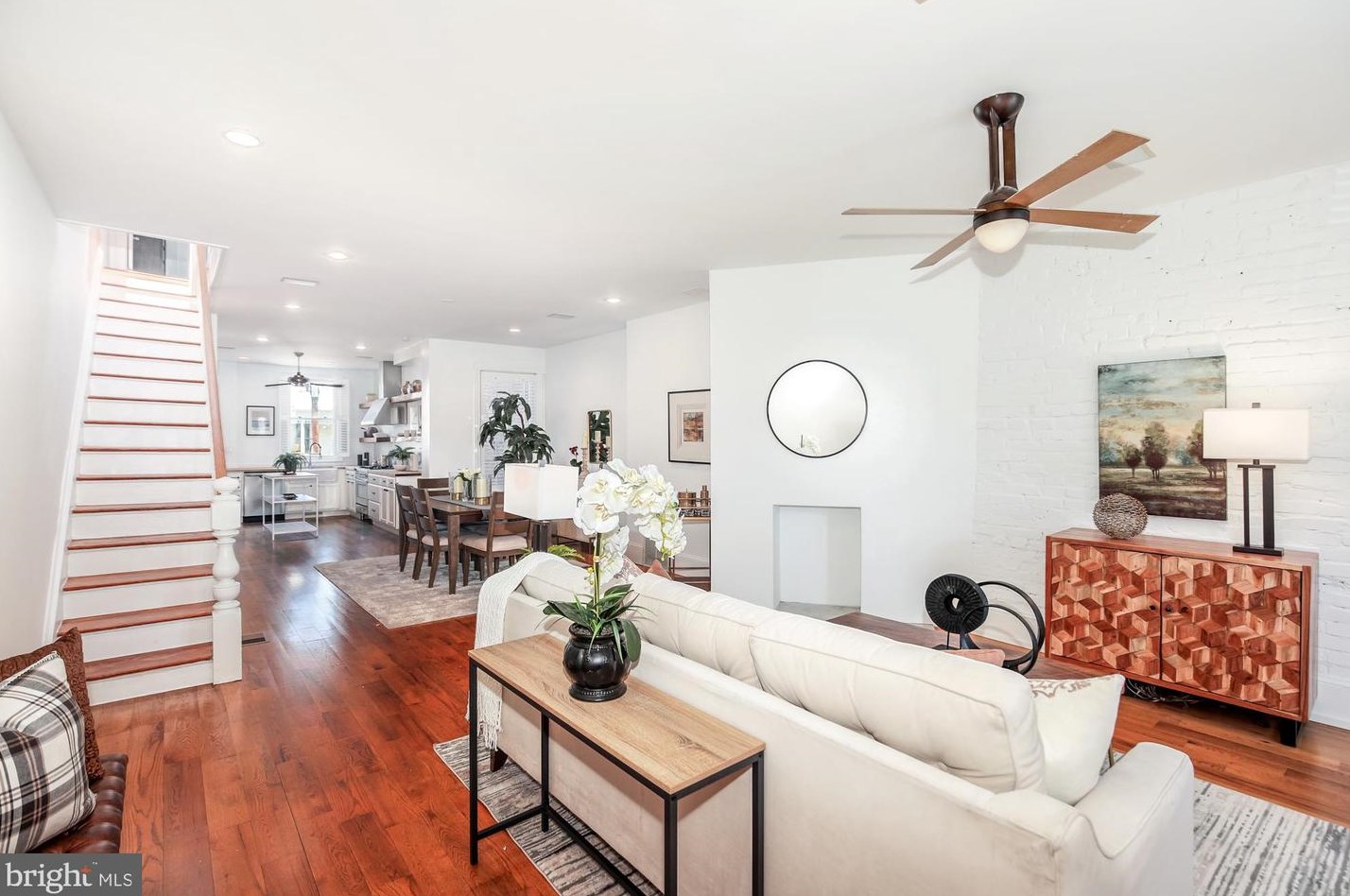 151 Thomas St, Washington DC  20001-1636 exterior