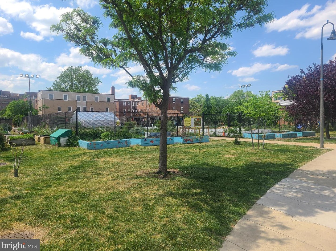 151 Thomas St, Washington DC  20001-1636 exterior