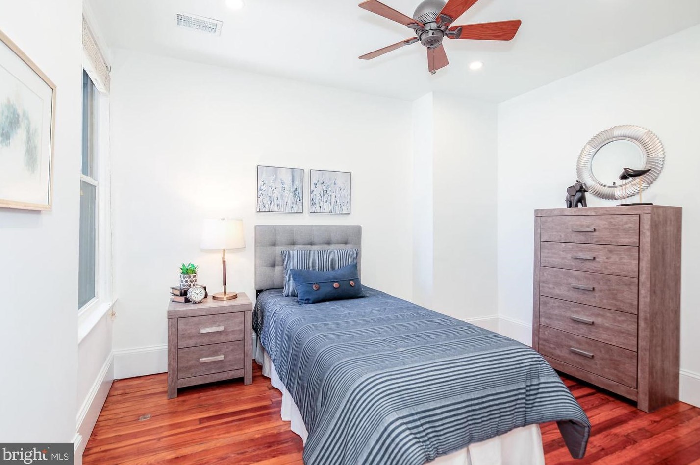 151 Thomas St, Washington DC  20001-1636 exterior