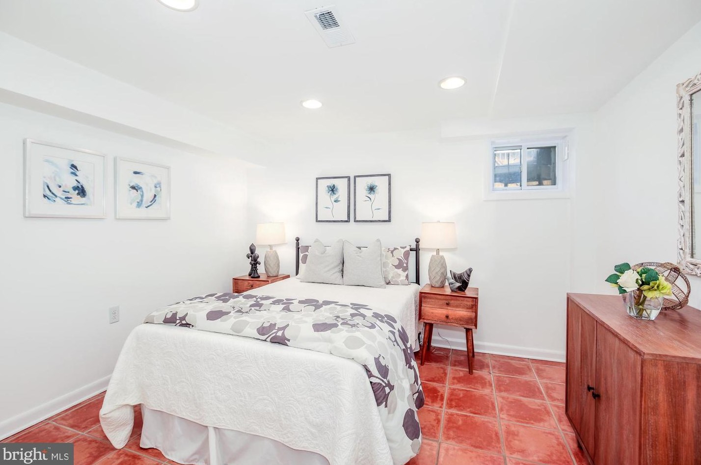 151 Thomas St, Washington DC  20001-1636 exterior