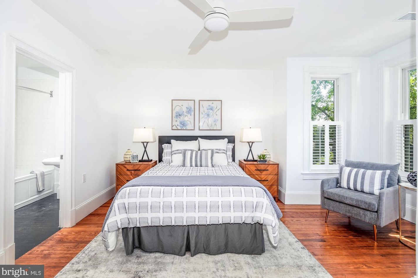 151 Thomas St, Washington DC  20001-1636 exterior