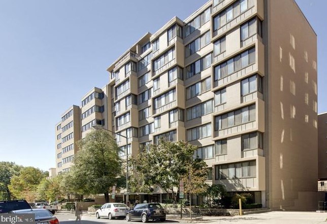 522 21st St, Washington DC  20002-4720 exterior