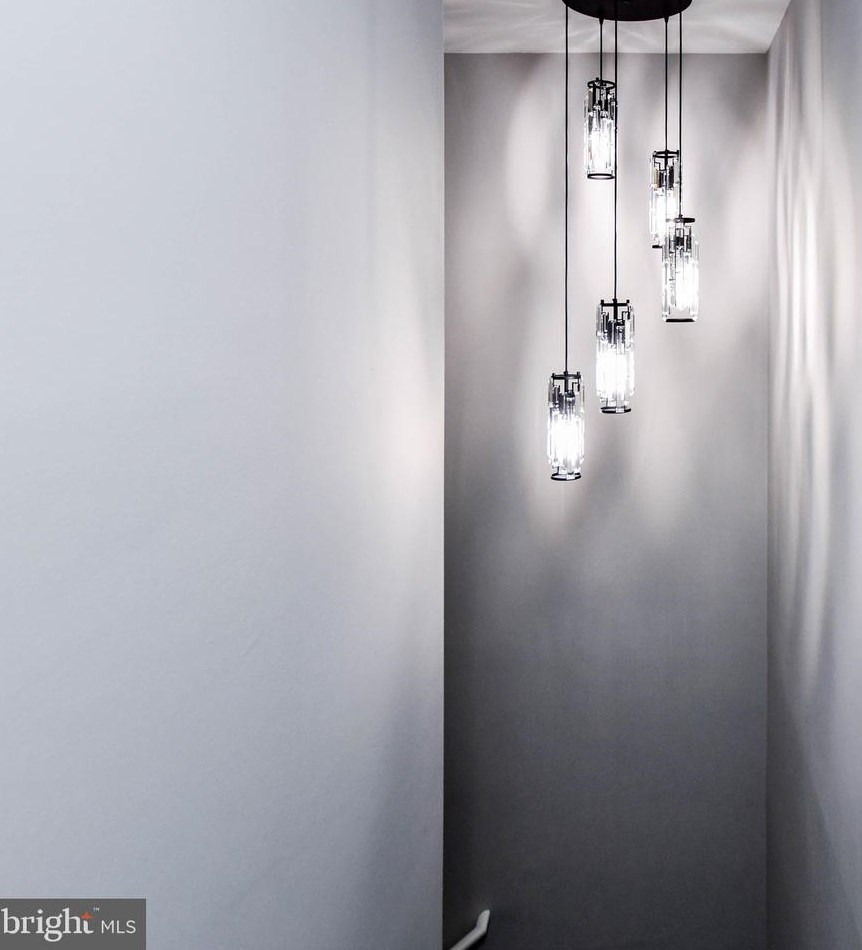 5220 Astor Pl, Washington DC  20019-6447 exterior