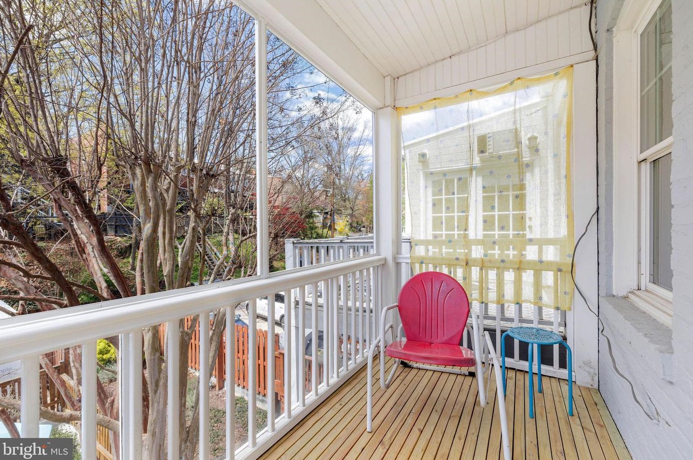 2132 37th St, Washington DC  20007-2248 exterior