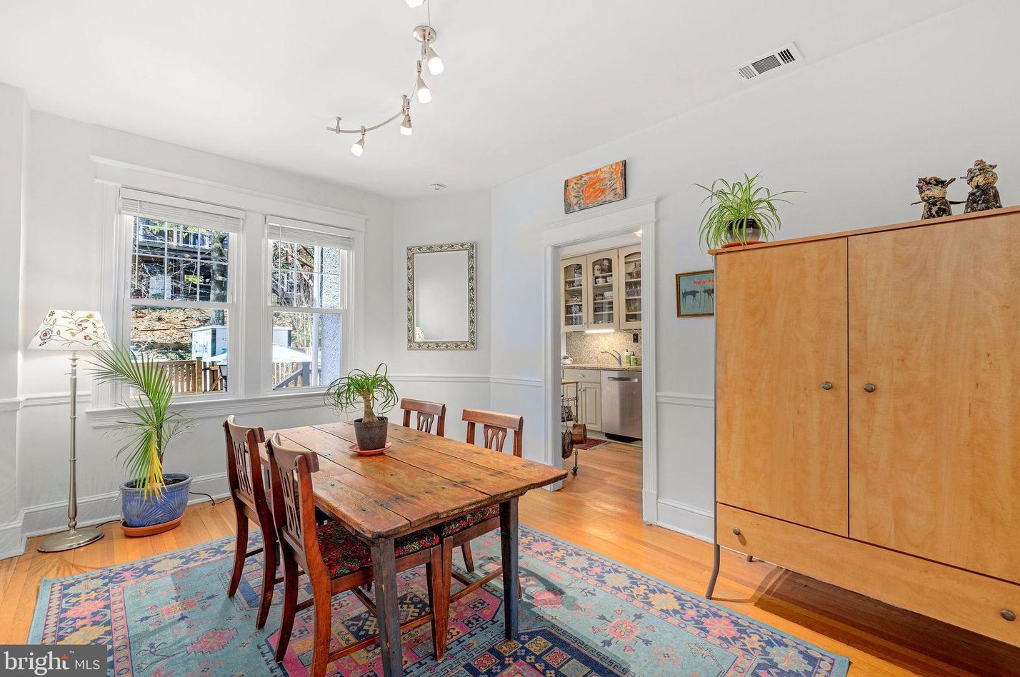 2132 37th St, Washington DC  20007-2248 exterior