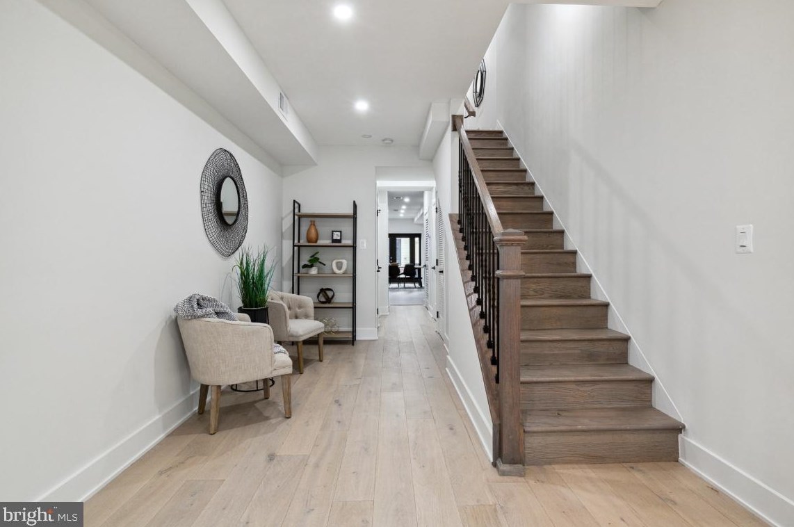 1416 A St, Washington DC  20003-1523 exterior