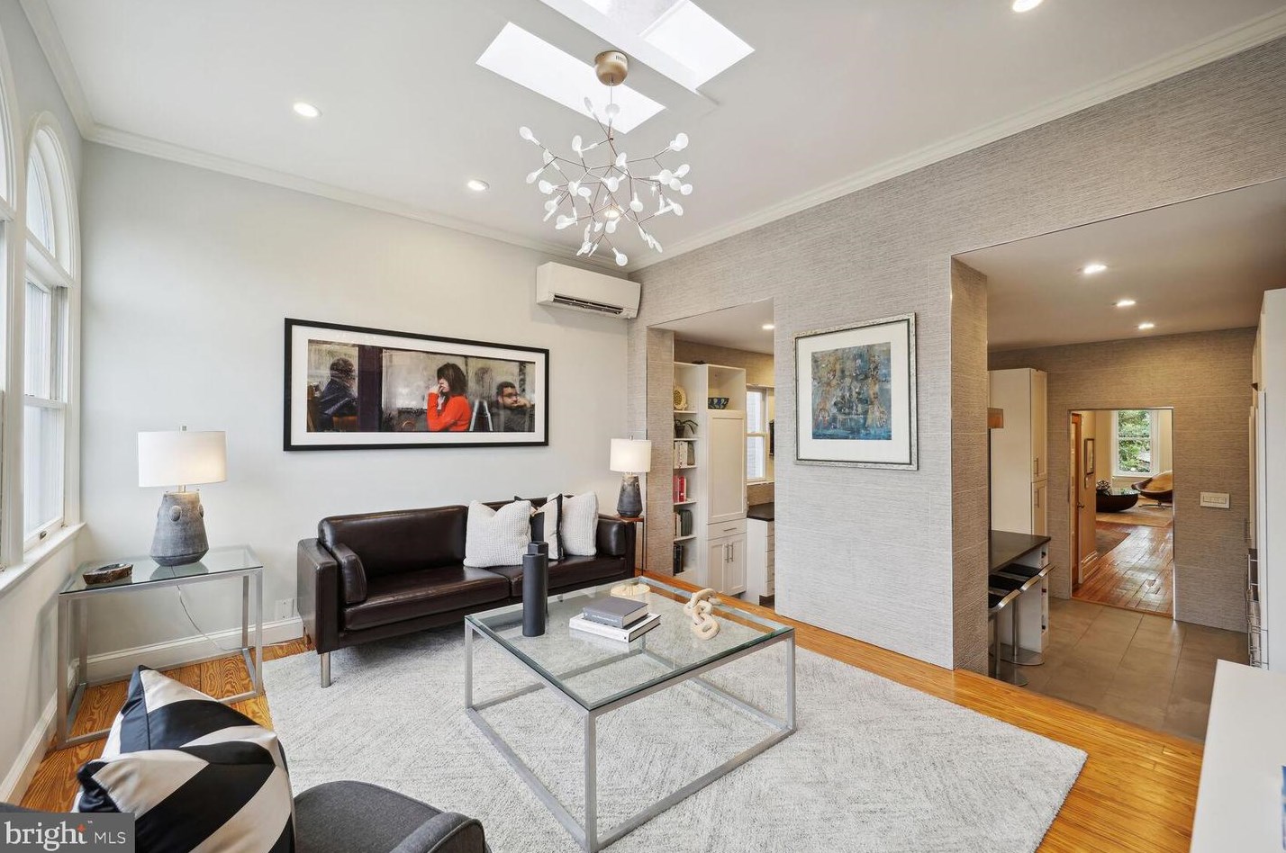 1849 Mintwood Pl, Washington DC 20009-1984 exterior