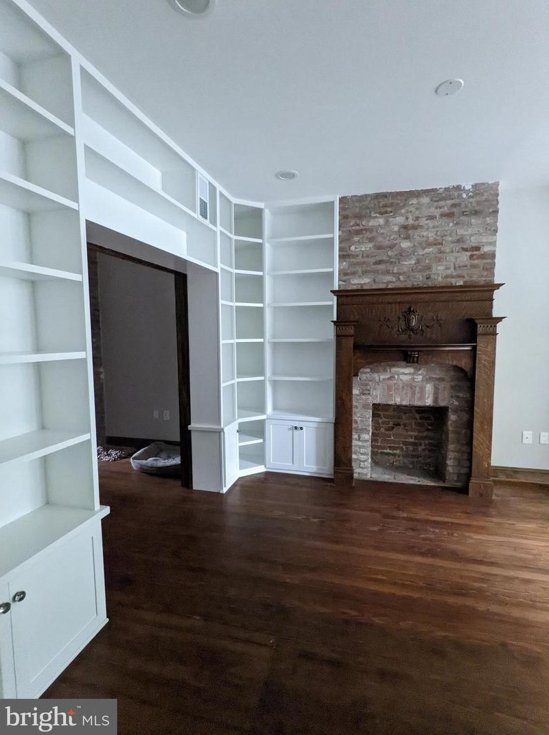 1216 D St, Washington DC  20003-2212 exterior