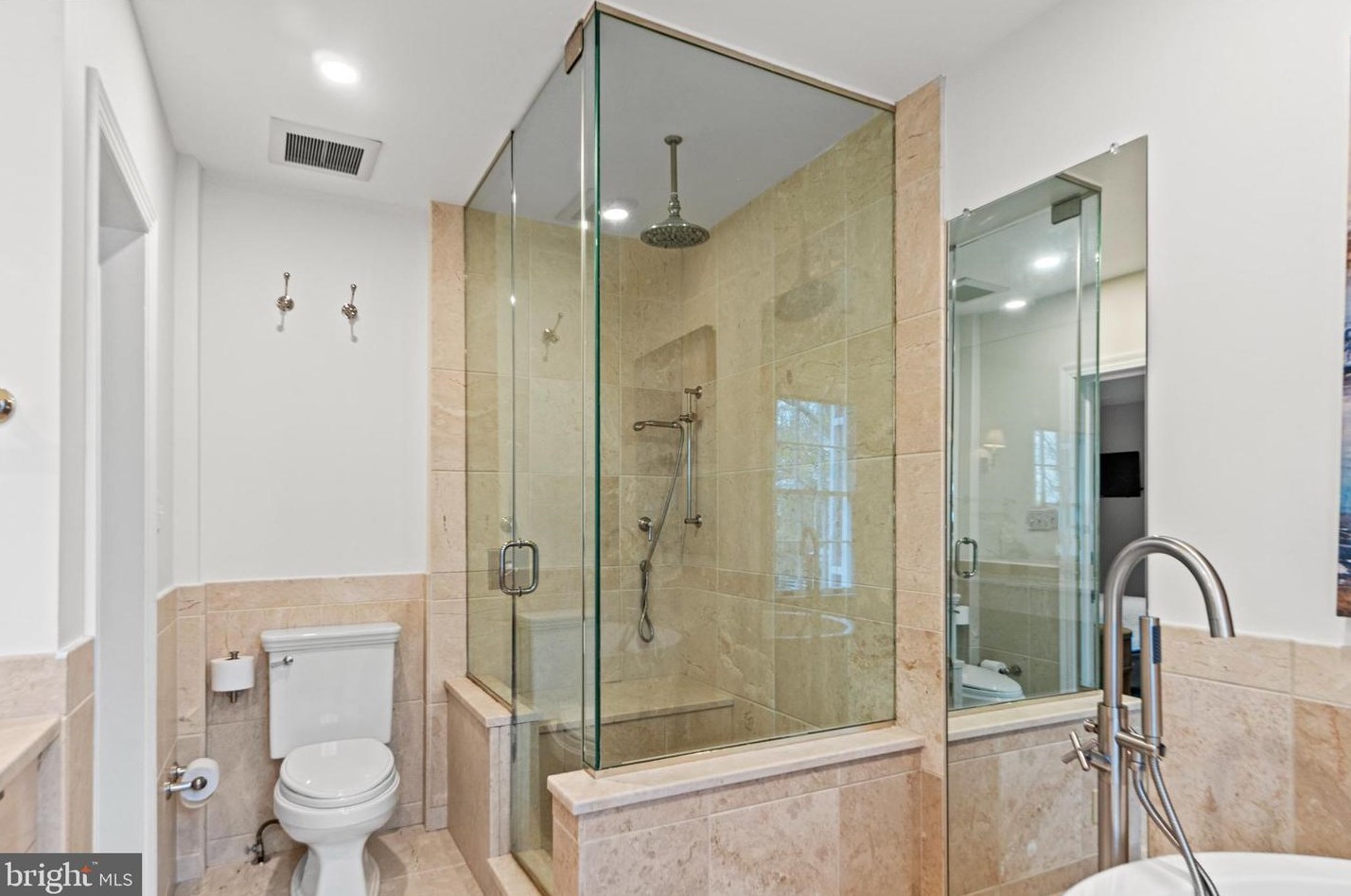 1667 34th St, Washington DC  20007-2742 exterior