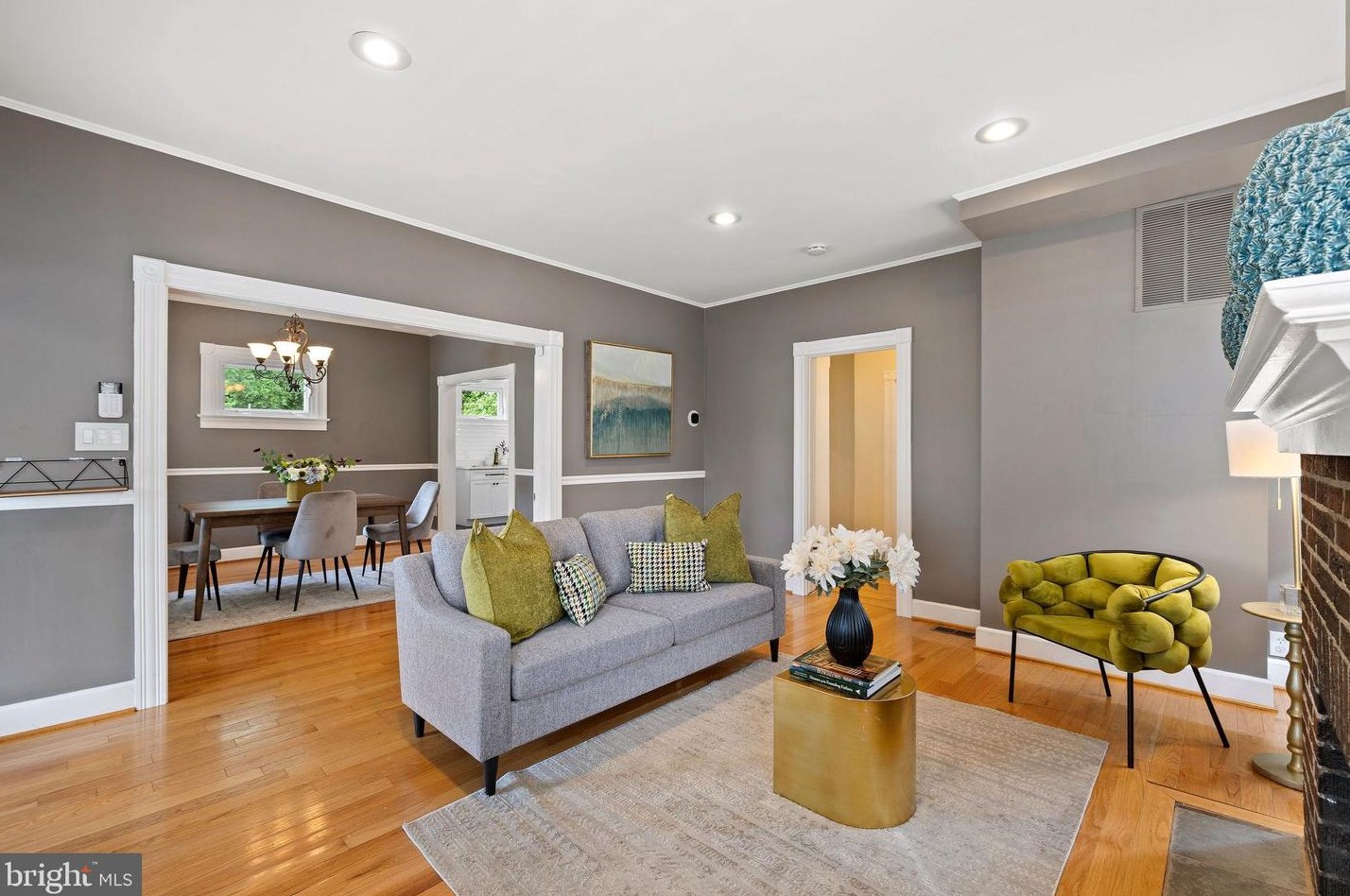 2900 Carlton Ave, Washington DC 20018-2615 exterior