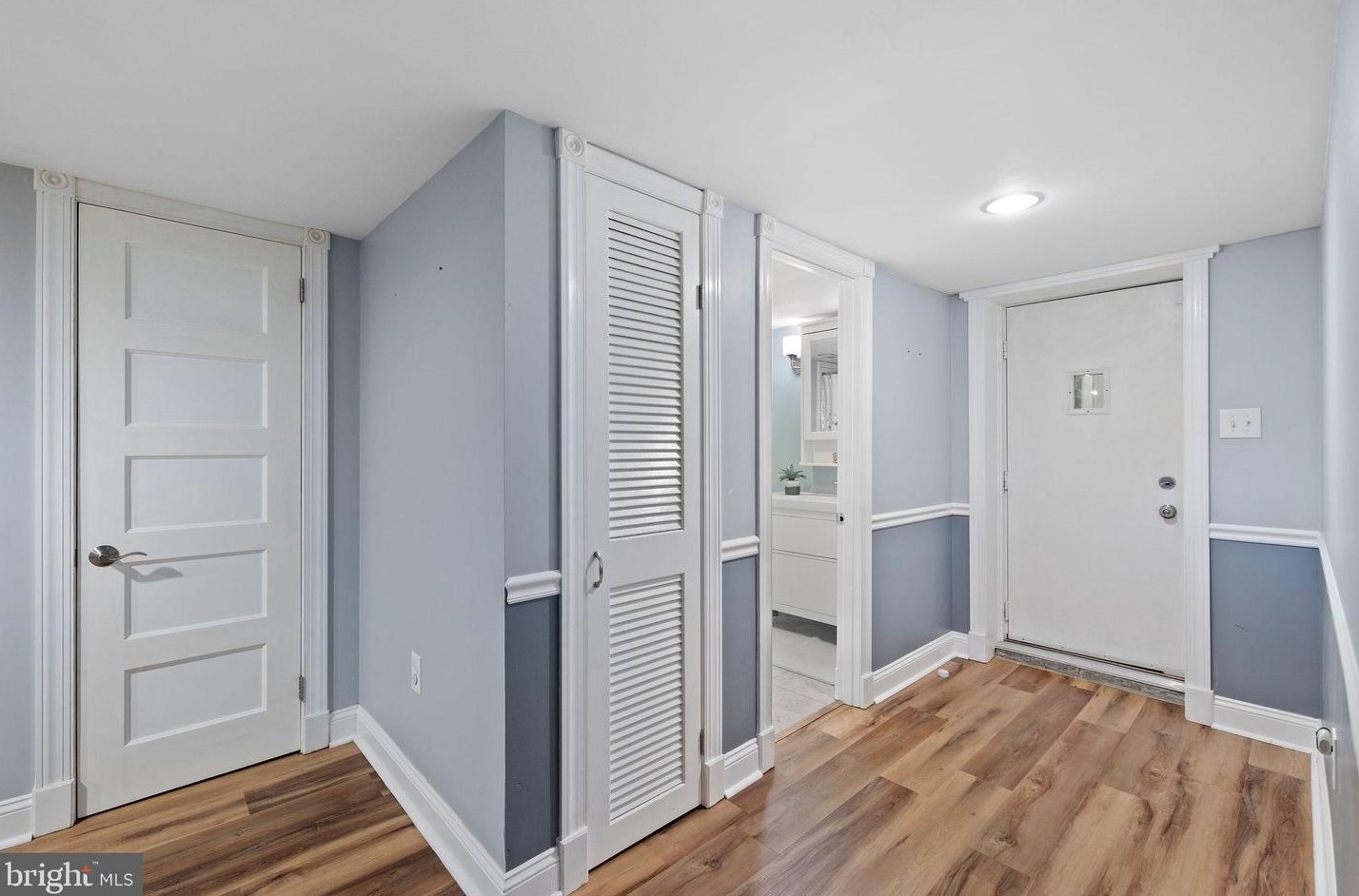 2900 Carlton Ave, Washington DC 20018-2615 exterior