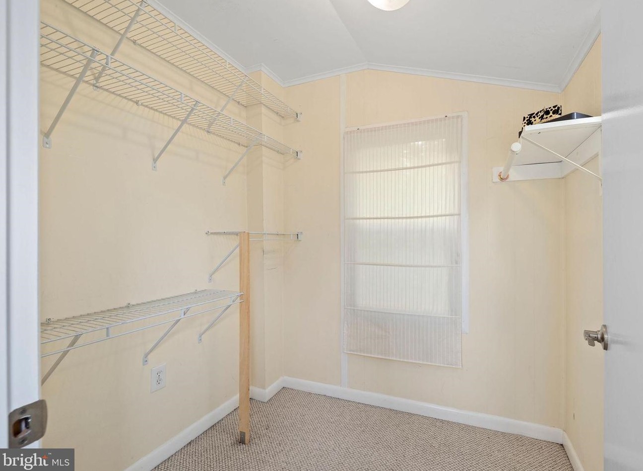 2900 Carlton Ave, Washington DC 20018-2615 exterior