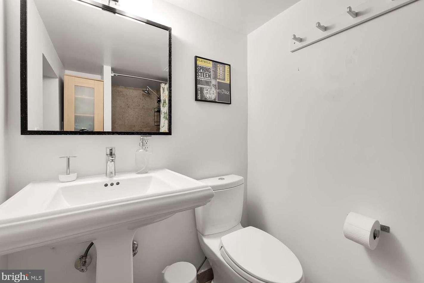 4358 Argyle Ter, Washington DC  20011-4244 exterior