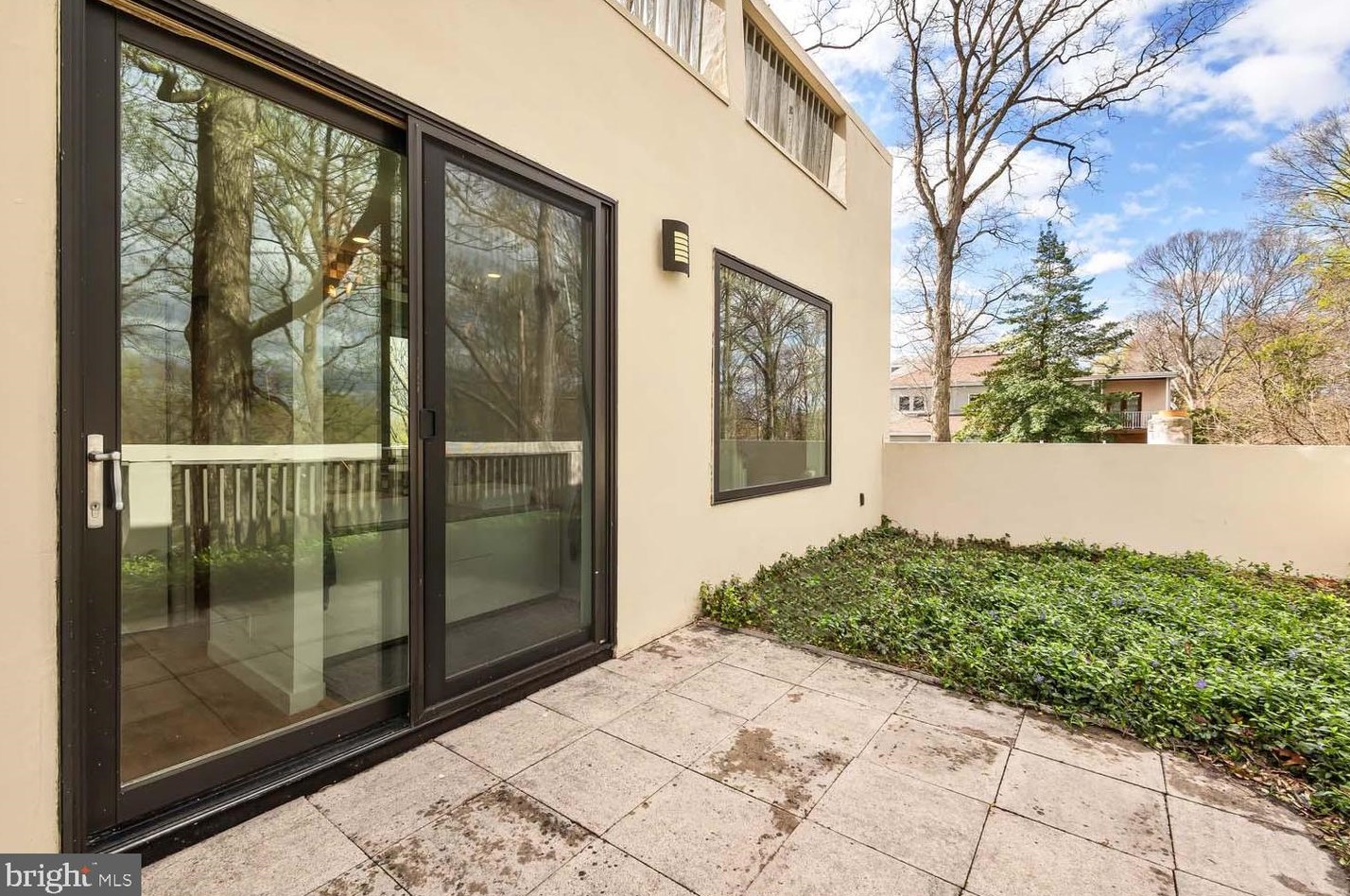 4358 Argyle Ter, Washington DC  20011-4244 exterior