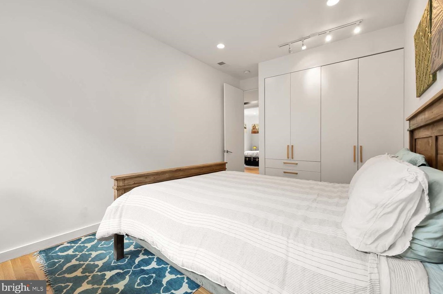 4358 Argyle Ter, Washington DC  20011-4244 exterior