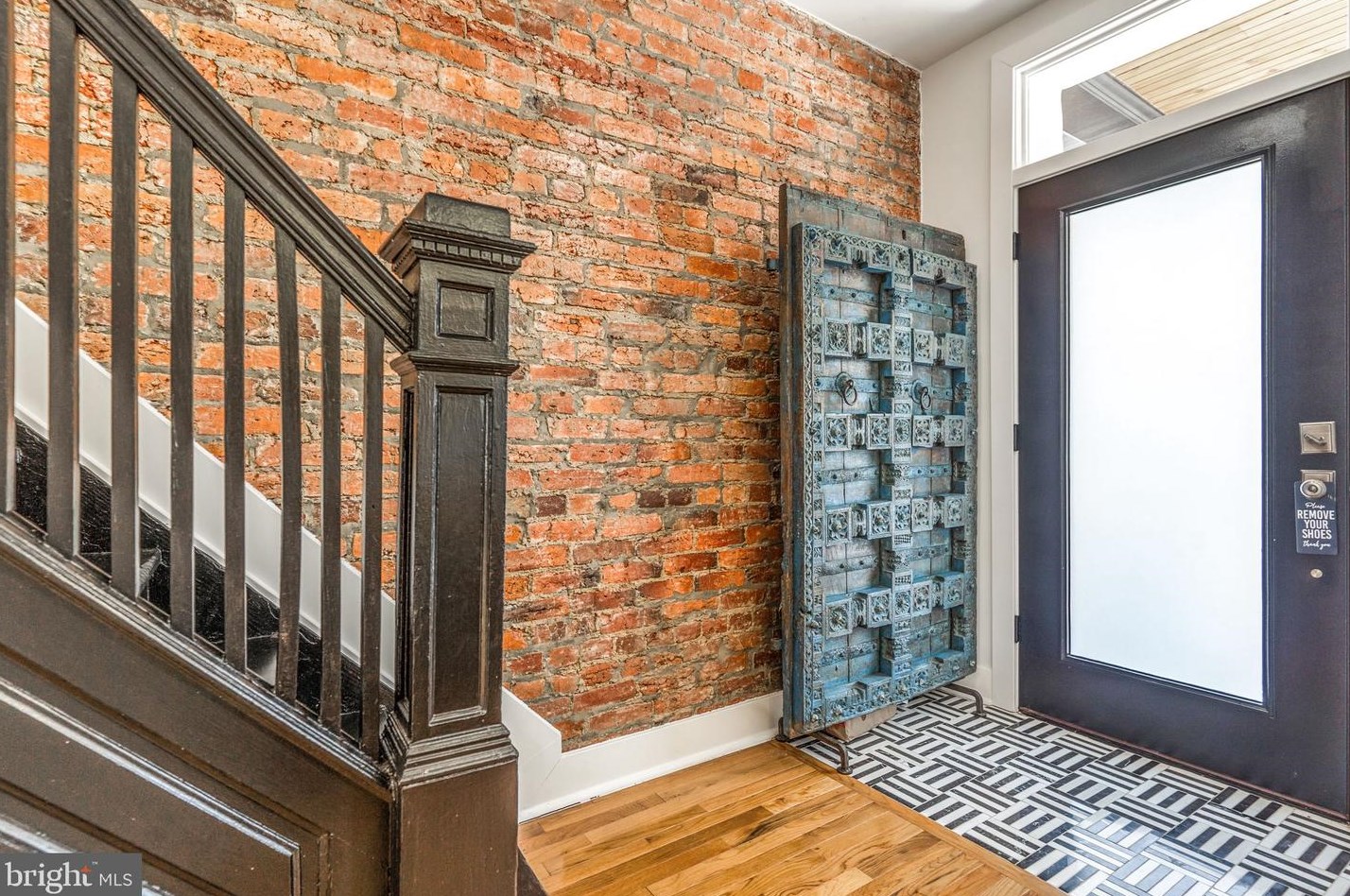 766 Columbia Rd, Washington DC  20001-3802 exterior