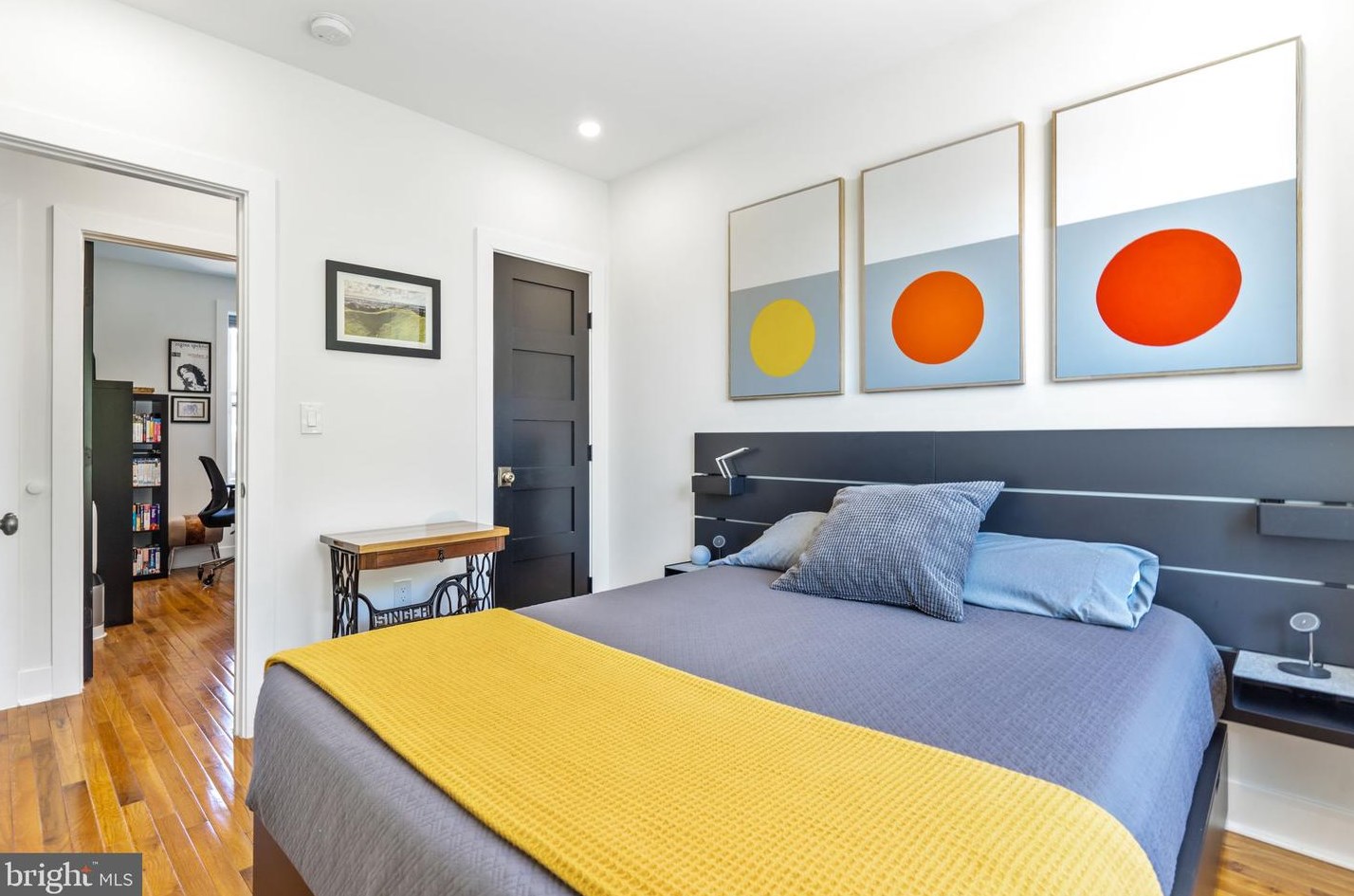 766 Columbia Rd, Washington DC  20001-3802 exterior