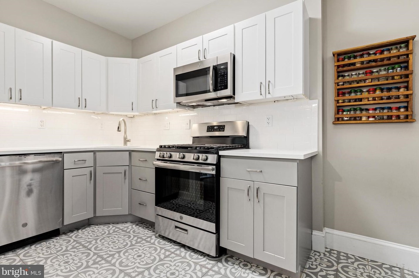 1422 Morse St, Washington DC  20002-3970 exterior