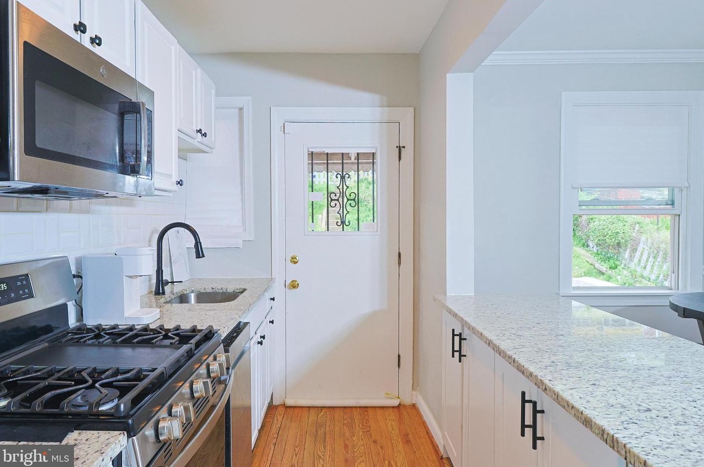 1612 Ft Dupont St, Washington DC 20020-1053 exterior