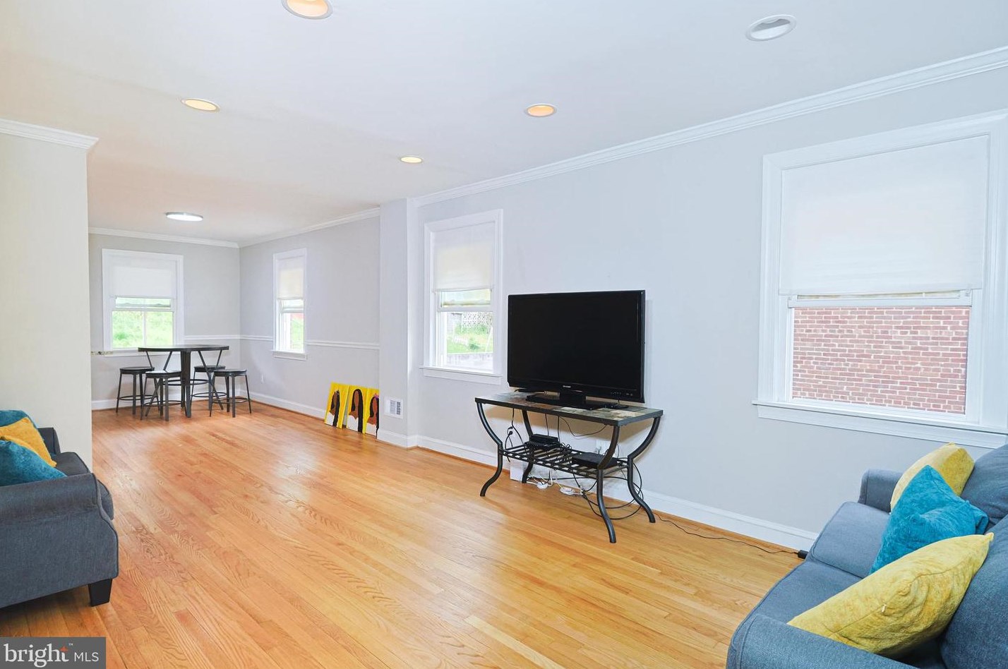 1612 Ft Dupont St, Washington DC 20020-1053 exterior