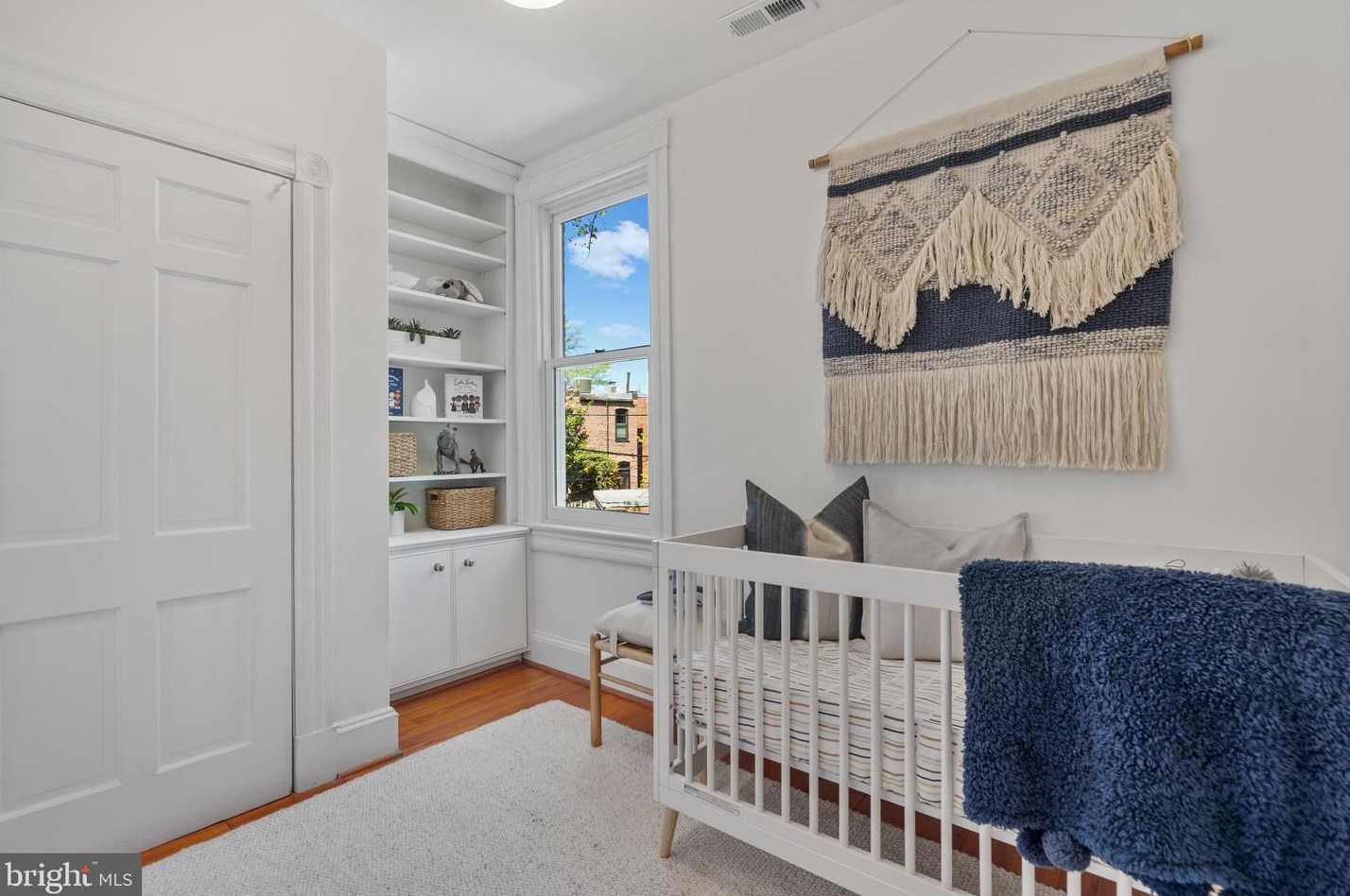 318 Carolina Ave, Washington DC 20003-2004 exterior