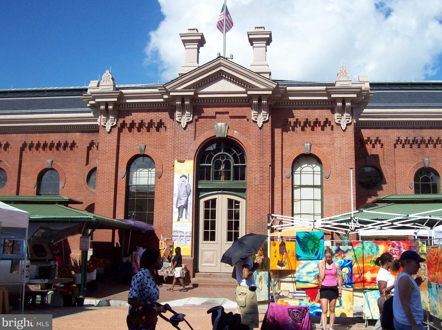 1413 Capitol St, Washington DC 20003-1571 exterior