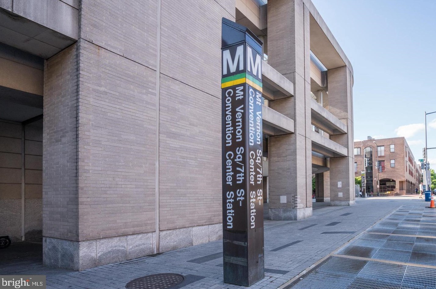 1001 L St, Washington DC  20001-4350 exterior